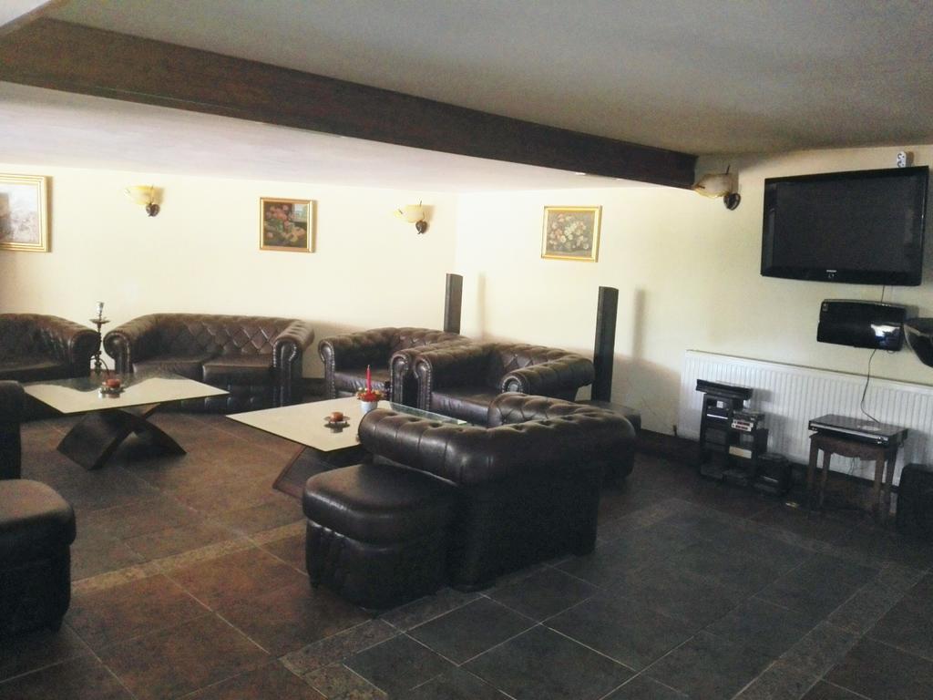 Vila Carpathia Bran  Extérieur photo